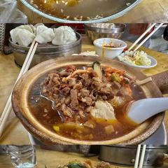 WEI SHAN XIAO CHI JIE User Photo
