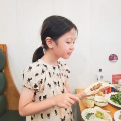 牛老二海鲜烧烤(日照总店) User Photo