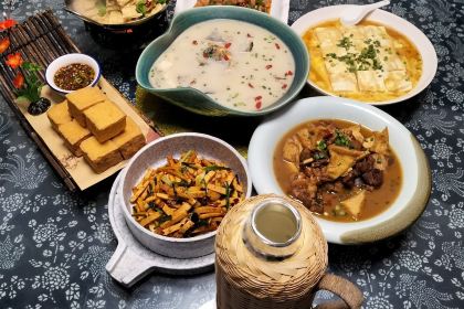 上青游浆豆腐宴