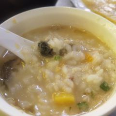 隆达煲仔粉煲仔粥(城东大道店) User Photo