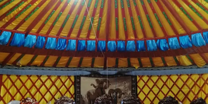 察哈爾火山牧家遊