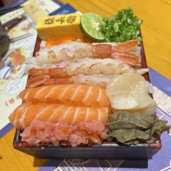 漁兵衛海鮮丼(皇朝店) User Photo