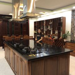 Golden Lotus User Photo