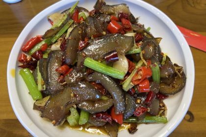 麓耶迦蓝茶餐吧