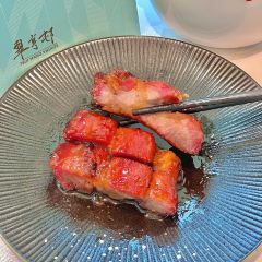 Tsui Hang Village Tsimshatsui User Photo