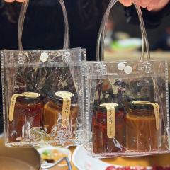 JinRi Niu Shi ChaoShan Xian Beef Hot Pot (JingAn Si) User Photo