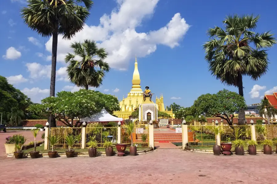 วัดพระธาตุหลวงเวียงจันทน์