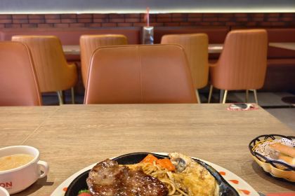 犇騰牛排(鄒區店)