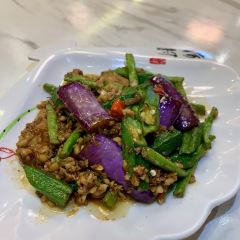 JWG Restaurant 聚味阁——国潮川菜 百菜百味 User Photo