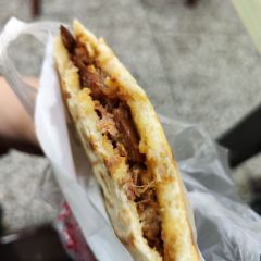 袁师傅腊汁肉夹馍(人民路店) User Photo