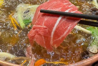 童话藏餐厅(九寨景区店) User Photo