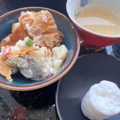 EILEEN ảnh của người dùng