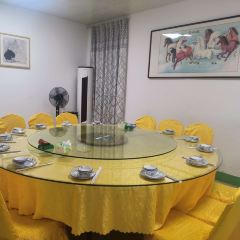 东方红餐馆 User Photo