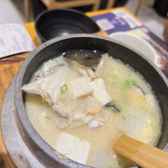 漁兵衛海鮮丼(皇朝店) User Photo