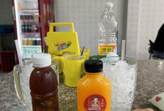 Rung Rueang Pork Noodles User Photo