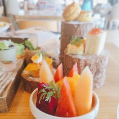 Shimeiwan'aimeidujiajiudian·dipingxiancantinghe Bar User Photo