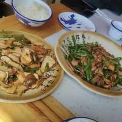 丁则川菜理塘菜 User Photo