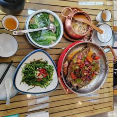 浮娴小锅饭·云南民俗风味餐厅(束河古镇店) User Photo