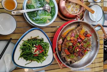 浮娴小锅饭·云南民俗风味餐厅(束河古镇店) User Photo