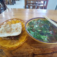刘胖子名吃(总店) User Photo