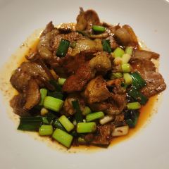 Chaimenfan'er (lujiazuizhongxin) User Photo