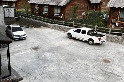 禾木舒泊瑞斯酒店·星罗布音乐餐厅