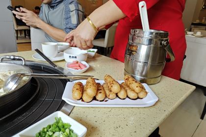 BA BEN TU MA CHI SHUI DIAN