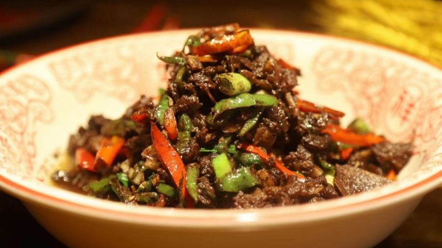 新宁县巨说还不错音乐餐厅