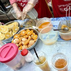 Luang Prabang morning market User Photo