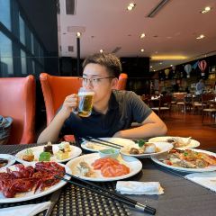 青島海爾洲際飯店·品香苑吃到飽廳張用戶圖片