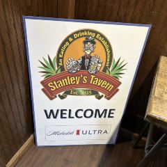 Stanley's Tavern 여행 사진
