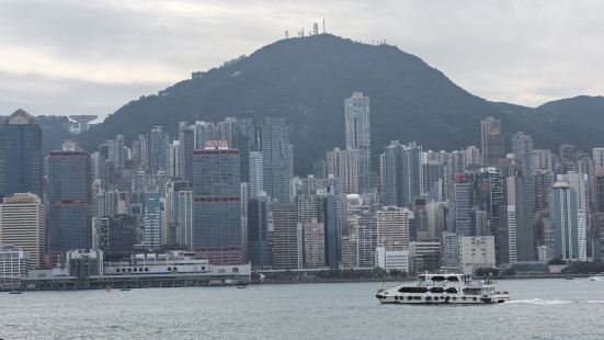 西九艺术公园是香港西九文化区内的一个重要组成部分，以下是关于