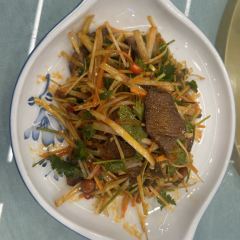 大师傅金奖啤酒鱼（乌布小街店） User Photo