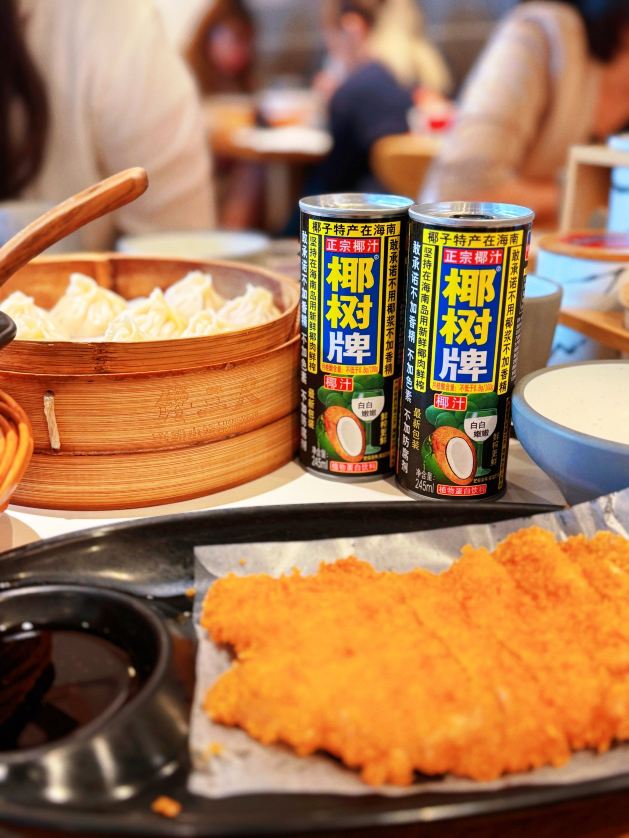 饞三尺蟹粉小籠包（人民広場店）のおすすめメニュー・口コミ・営業情報