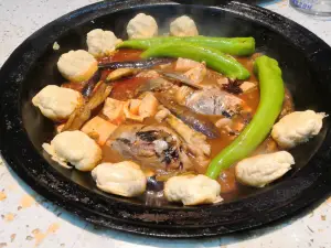 关东一品炖人参鸡