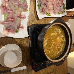 安宁金方森林温泉半山酒店·金泉轩餐饮楼 User Photo