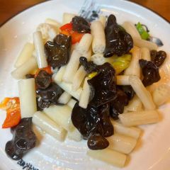 花红徽菜(九华山青阳店) User Photo
