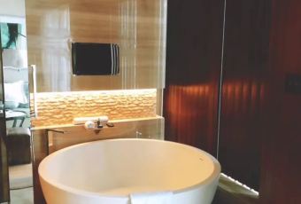 Yong Yi Ting User Photo