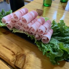 大秦酸菜火锅(烧烤) User Photo