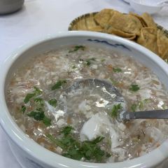 lu zhou tai tai User Photo