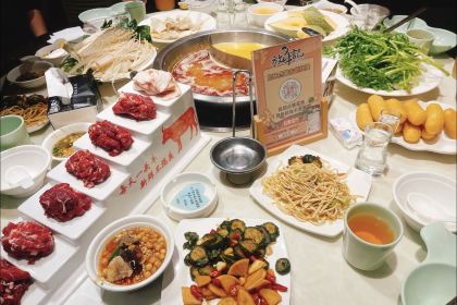 俭寨放牛记·新疆鲜牛肉火锅