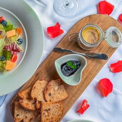 SURE唯尚花园西餐厅 User Photo