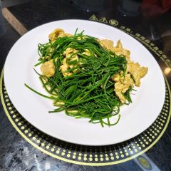 YI GE CHI LENG SHUI YU DE DI FANG ảnh của người dùng