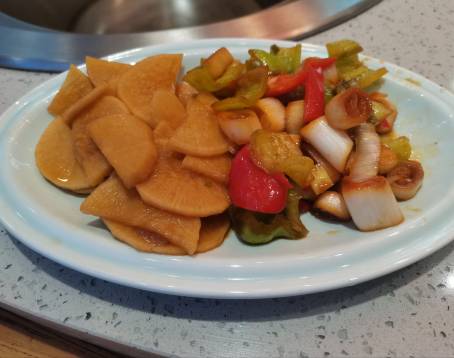 山河屯·铁锅炖(保定店)
