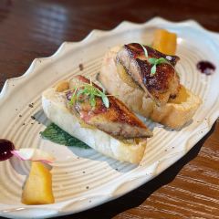 BROWNSTONE布朗石西班牙餐厅酒吧(前滩太古里店) User Photo