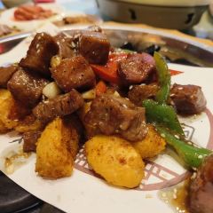 HONG FENG LONG YAN User Photo