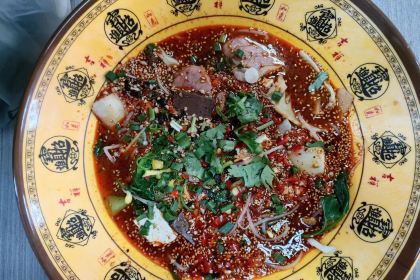 蓉城英雄冒菜（鹽邊店）