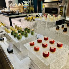 Commune 여행 사진