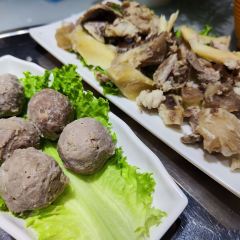 潮牛匠潮汕鲜牛肉火锅(秦州万达店) User Photo