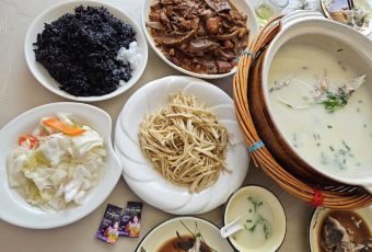 天乐农家鱼头王(天目湖店) 여행 사진